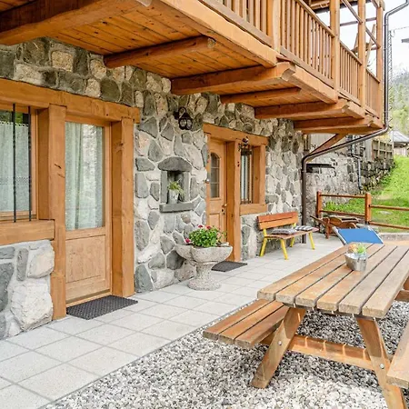 アパート Charming Tabia ロッカ・ピエートレ